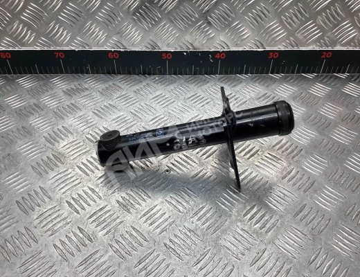 Кронштейн крепления бампера переднего Audi A4 B5 (8D) 1994-1999  Audi A4 A4 B5 (8D) 1994-1999