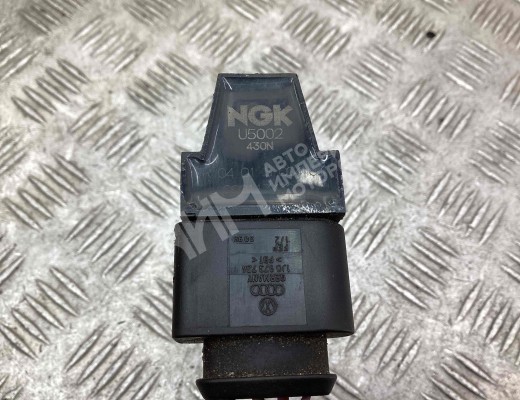 Катушка зажигания Skoda Octavia A4 Tour (1U) 1996-2010  Skoda Octavia Octavia A4 Tour (1U) 1996-2010