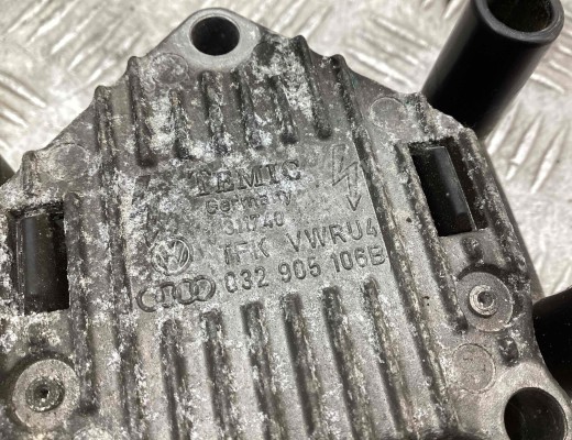 Катушка зажигания Volkswagen Golf IV (1J) 1997-2004  Volkswagen Golf Golf IV (1J) 1997-2004
