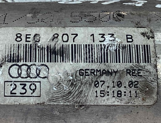Кронштейн крепления бампера переднего Audi A4 B6 (8EC, 8E5) 2000-2004  Audi A4 A4 B6 (8EC, 8E5) 2000-2004