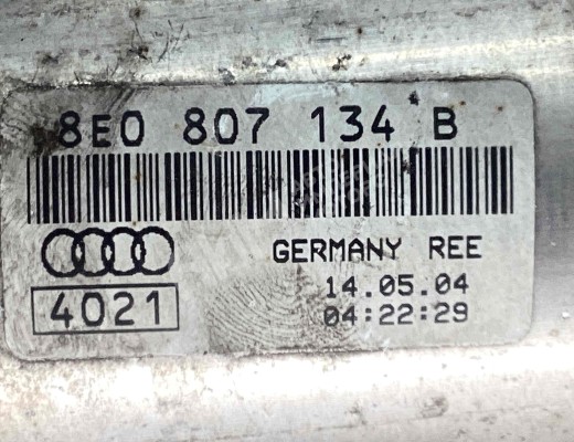 Кронштейн крепления бампера переднего Audi A4 B6 (8EC, 8E5) 2000-2004  Audi A4 A4 B6 (8EC, 8E5) 2000-2004
