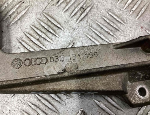 Кронштейн Audi A3 II (8P) 2003-2005  Audi A3 A3 II (8P) 2003-2005