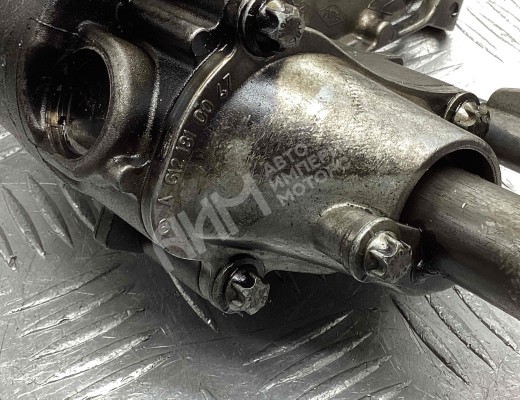 Насос масляный Mercedes C (W203) 2004-2007 рестайлинг  Mercedes C C (W203) 2004-2007 рестайлинг