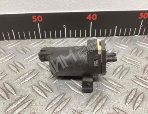 Насос (моторчик) омывателя стекла Renault Midlum I 2000-2006  Renault Midlum Midlum I 2000-2006