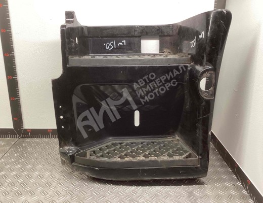 Подножка кабины левая (входной модуль) Renault Midlum I 2000-2006  Renault Midlum Midlum I 2000-2006