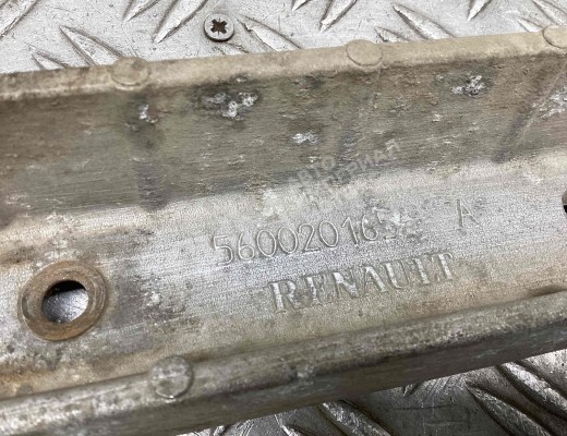 Кронштейн подножки Renault Midlum I 2000-2006  Renault Midlum Midlum I 2000-2006