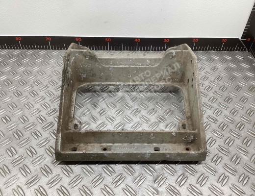 Кронштейн подножки Renault Midlum I 2000-2006  Renault Midlum Midlum I 2000-2006