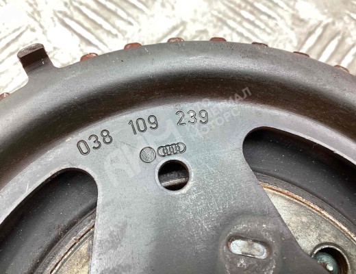 Шкив распредвала Volkswagen Golf IV (1J) 1997-2004  Volkswagen Golf Golf IV (1J) 1997-2004