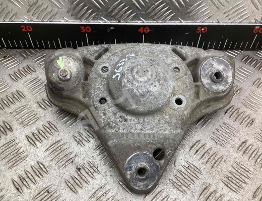 Опора амортизатора верхняя (чашка) Audi A6 C5 (4B) 2001-2004 рестайлинг  Audi A6 A6 C5 (4B) 2001-2004 рестайлинг