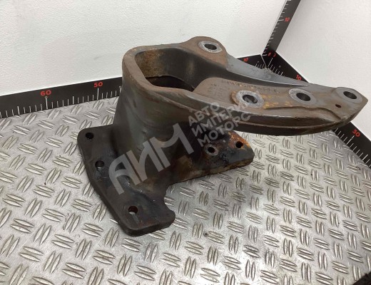 Кронштейн редуктора Renault Midlum I 2000-2006  Renault Midlum Midlum I 2000-2006