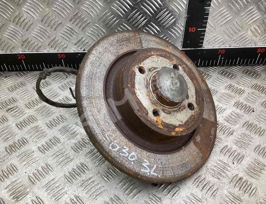 Ступица задняя левая Renault Scenic I (JA) 1999-2003 рестайлинг  Renault Scenic Scenic I (JA) 1999-2003 рестайлинг