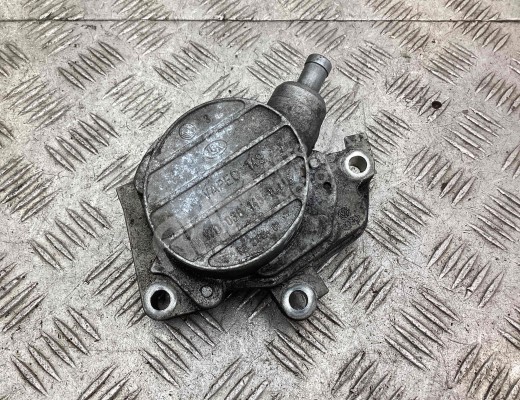 Насос вакуумный Volkswagen Polo IV (9N) 2001-2005  Volkswagen Polo Polo IV (9N) 2001-2005