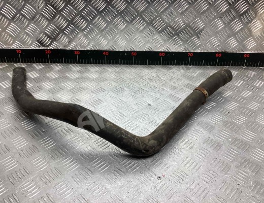 Патрубок (трубопровод, шланг) Land Rover Discovery III (LA) 2004-2009  Land Rover Discovery Discovery III (LA) 2004-2009