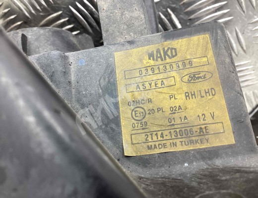 Фара правая Ford T. Connect I 2002-2009  Ford Transit Connect T. Connect I 2002-2009
