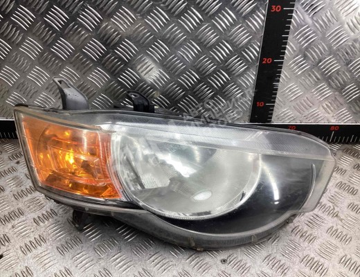Фара правая Mitsubishi Colt VI (Z30) 2008-2012 рестайлинг  Mitsubishi Colt Colt VI (Z30) 2008-2012 рестайлинг