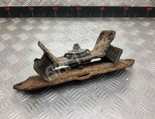 Кронштейн КПП Hyundai Terracan (HP) 2001-2007  Hyundai Terracan Terracan (HP) 2001-2007