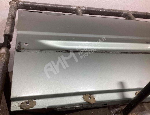 Дверь передняя правая Audi 100 C3 1982-1991  Audi 100 100 C3 1982-1991