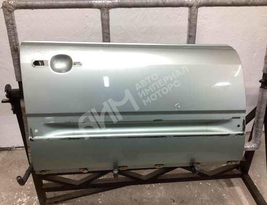 Дверь передняя правая Audi 100 C3 1982-1991  Audi 100 100 C3 1982-1991