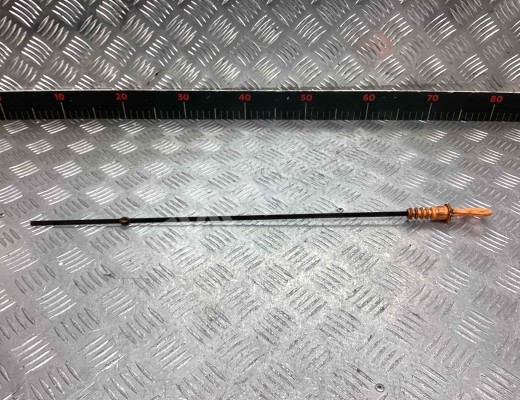 Щуп двигателя Volkswagen Passat B5+ (3B) 2000-2005 рестайлинг  Volkswagen Passat Passat B5+ (3B) 2000-2005 рестайлинг