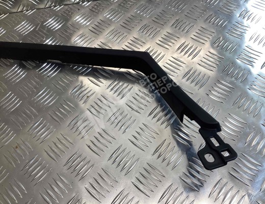 Молдинг стекла двери передней левой внутренний Toyota Avensis III (T270) 2008-2015  Toyota Avensis Avensis III (T270) 2008-2015