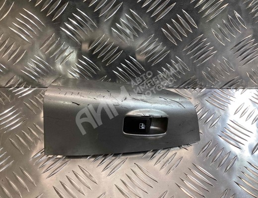 Кнопка стеклоподъемника заднего правого Kia Sportage II (JE) 2004-2008  Kia Sportage Sportage II (JE) 2004-2008