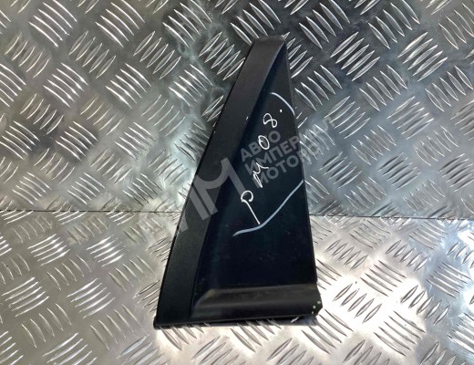 Накладка двери задней правой Kia Sportage II (JE) 2004-2008  Kia Sportage Sportage II (JE) 2004-2008