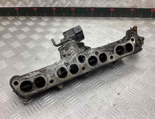 Коллектор впускной Opel Vectra C 2002-2005  Opel Vectra Vectra C 2002-2005