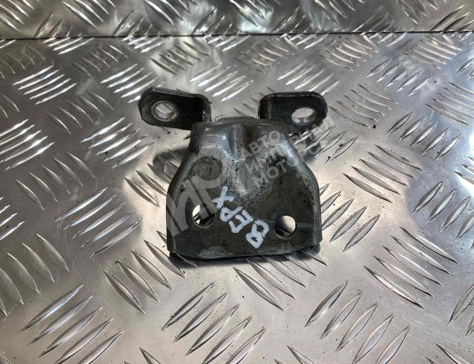 Петля двери задней правой Kia Sportage II (JE) 2004-2008  Kia Sportage Sportage II (JE) 2004-2008