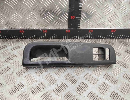 Ручка внутренняя передняя левая Volkswagen Passat B5+ (3B) 2000-2005 рестайлинг  Volkswagen Passat Passat B5+ (3B) 2000-2005 рестайлинг