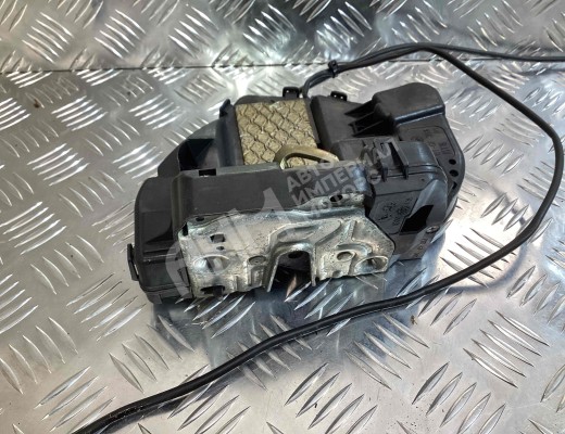 Замок двери задней правой Mercedes E (W211) 2002-2006  Mercedes E E (W211) 2002-2006