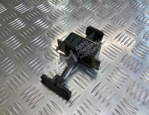 Ограничитель открывания двери задней Mercedes E (W211) 2002-2006  Mercedes E E (W211) 2002-2006