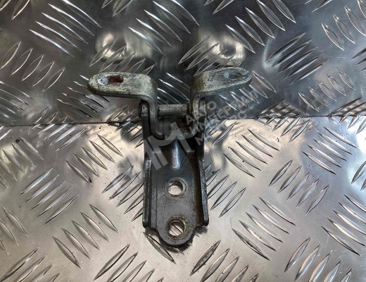 Петля двери задней левой Kia Sportage II (JE) 2004-2008  Kia Sportage Sportage II (JE) 2004-2008