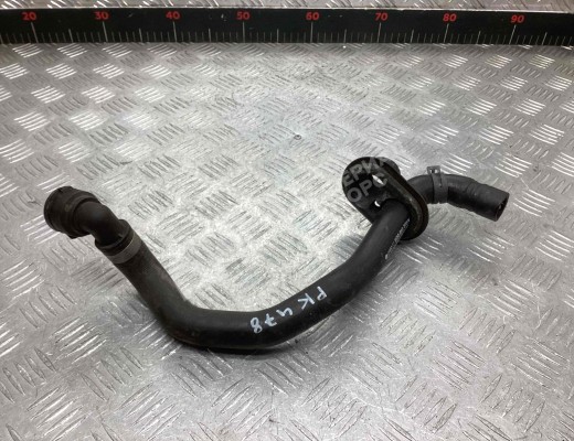 Патрубок отопителя (печки) Audi A4 B5 (8D) 1999-2001 рестайлинг  Audi A4 A4 B5 (8D) 1999-2001 рестайлинг