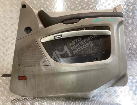 Обшивка двери передней правой (дверная карта) DAF (XF105) 2006-2013  DAF XF (XF105) 2006-2013
