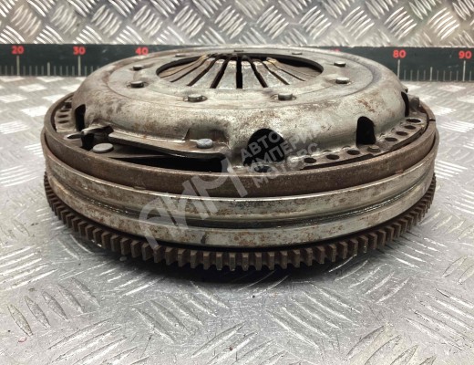 Маховик Audi A4 B5 (8D) 1999-2001 рестайлинг  Audi A4 A4 B5 (8D) 1999-2001 рестайлинг