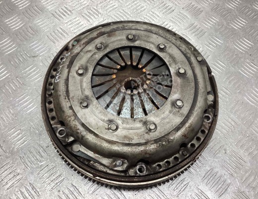 Маховик Audi A4 B5 (8D) 1999-2001 рестайлинг  Audi A4 A4 B5 (8D) 1999-2001 рестайлинг