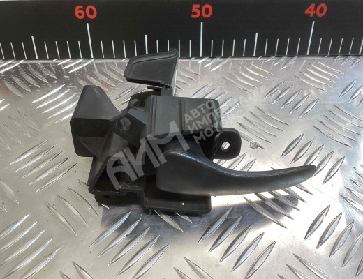 Ручка внутренняя передняя левая Mercedes Atego I 1998-2012  Mercedes Atego Atego I 1998-2012