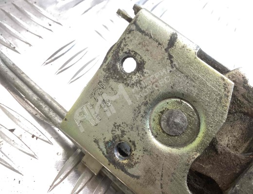 Замок двери передней правой Mercedes Atego I 1998-2012  Mercedes Atego Atego I 1998-2012