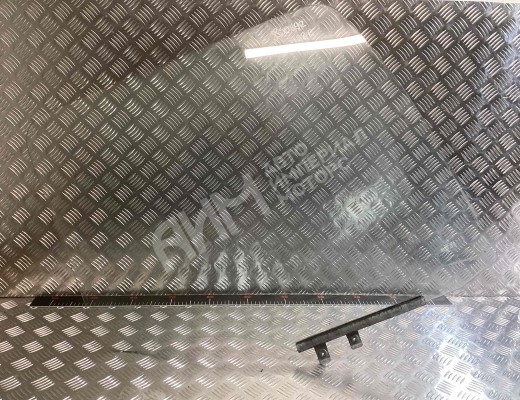 Стекло двери передней правой Mercedes Atego I 1998-2012  Mercedes Atego Atego I 1998-2012