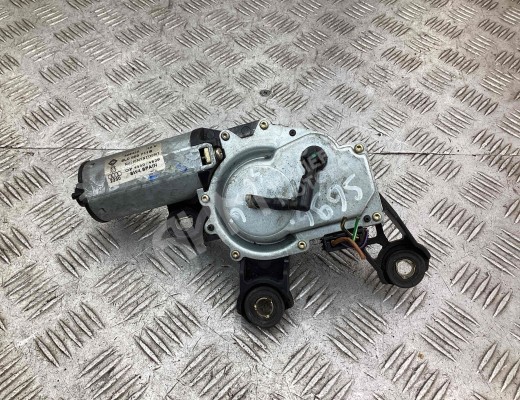 Моторчик заднего стеклоочистителя (дворника) Audi A6 C5 (4B) 1997-2001  Audi A6 A6 C5 (4B) 1997-2001