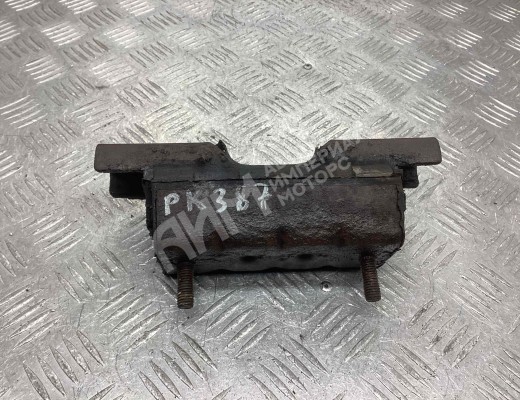 Подушка крепления КПП Chevrolet Blazer II (S15) 1994-2005  Chevrolet Blazer Blazer II (S15) 1994-2005