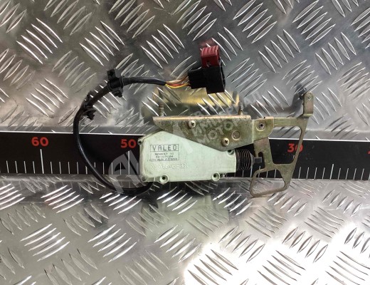 Активатор (привод) замка двери Renault Magnum E-TECH II 1997-2000  Renault Magnum Magnum E-TECH II 1997-2000