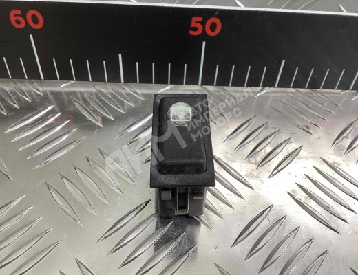 Кнопка (выключатель) Renault Magnum E-TECH II 1997-2000  Renault Magnum Magnum E-TECH II 1997-2000