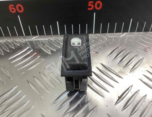 Кнопка (выключатель) Renault Magnum E-TECH II 1997-2000  Renault Magnum Magnum E-TECH II 1997-2000