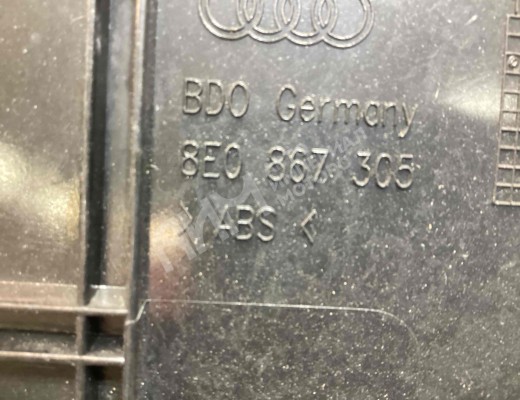 Обшивка двери задней левой (дверная карта) Audi A4 B6 (8EC, 8E5) 2000-2004  Audi A4 A4 B6 (8EC, 8E5) 2000-2004