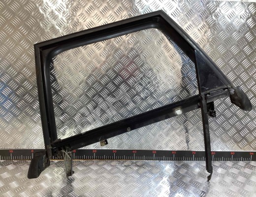 Рамка двери задней левой Audi A4 B6 (8EC, 8E5) 2000-2004  Audi A4 A4 B6 (8EC, 8E5) 2000-2004