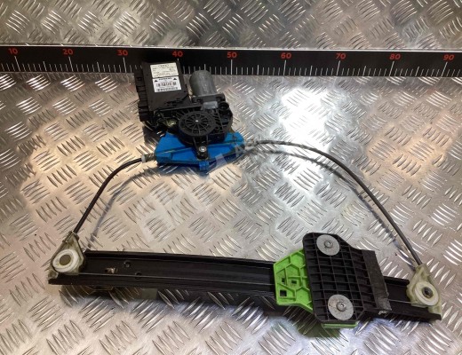 Стеклоподъемник задний левый Audi A4 B6 (8EC, 8E5) 2000-2004  Audi A4 A4 B6 (8EC, 8E5) 2000-2004