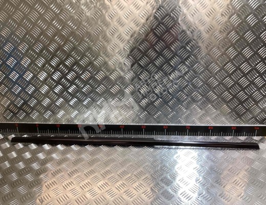 Молдинг стекла двери задней левой наружный Mercedes E (W211) 2002-2006  Mercedes E E (W211) 2002-2006