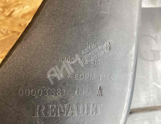 Клык бампера задний правый Renault Scenic II (JM) 2003-2006  Renault Scenic Scenic II (JM) 2003-2006