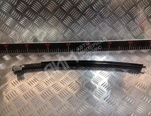 Направляющая стекла Mercedes E (W211) 2002-2006  Mercedes E E (W211) 2002-2006